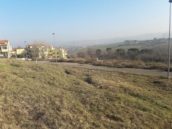 VALLEFOGLIA  UNIFAMILIARE CASA SINGOLA IN VENDITA